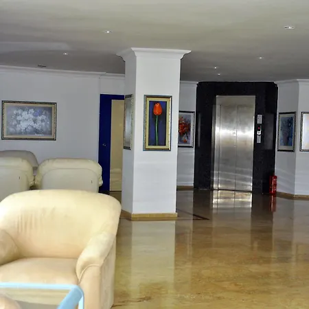 Hotell Blue Night 3*