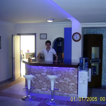 Blue Night Hotell 3*